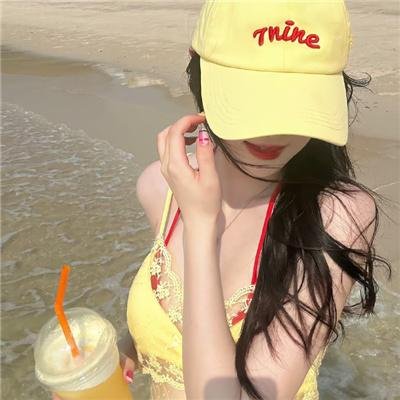 高墙之内的理发室
